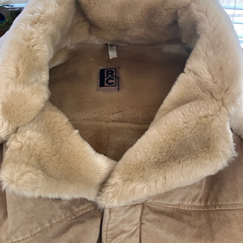 R.C. Expedition mens suede leather jacket. - Picture 3 of 6